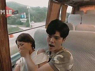バスで韓国のセックス