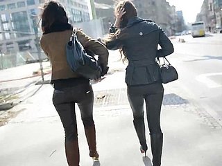2 Teensluts Fittingroom ใน Leather & Bootfetish Voyeur