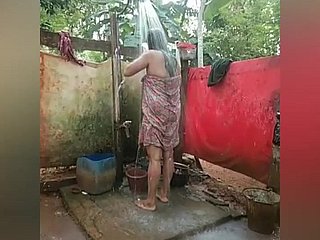 ووش اور میرے گرم احساس کو فک کرتے ہوئے ..