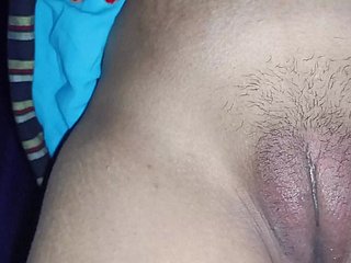 메리 chut ki garmi se lund pe dhua nikalnye lagi sardi bohot tand de rahi hai