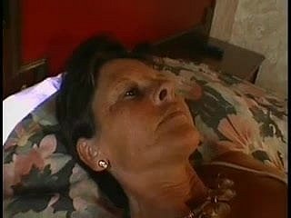 Женат на бабушке и младшем