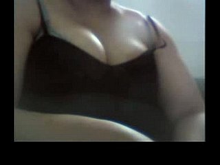 Tunisian hanen on skype