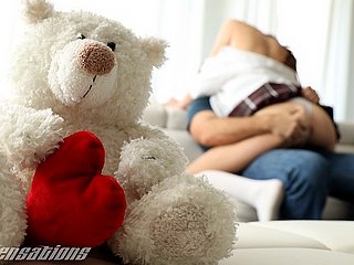 NEUE SENSATIONEN – Sie wollte am Valentinstag mehr als nur ihr Kuscheltier (Athena Heart)
