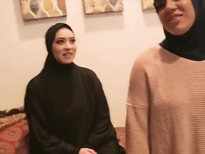 มุสลิม HEN Corps บีบีซี