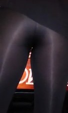 بار میں leggings!