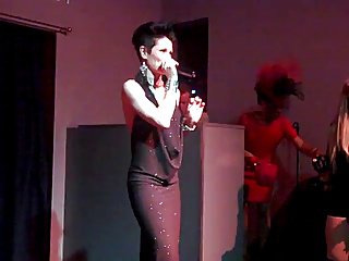 Çıplak Burlesque