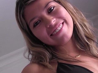 Puta Locura Cute Latina fucked buat kali pertama pada cam